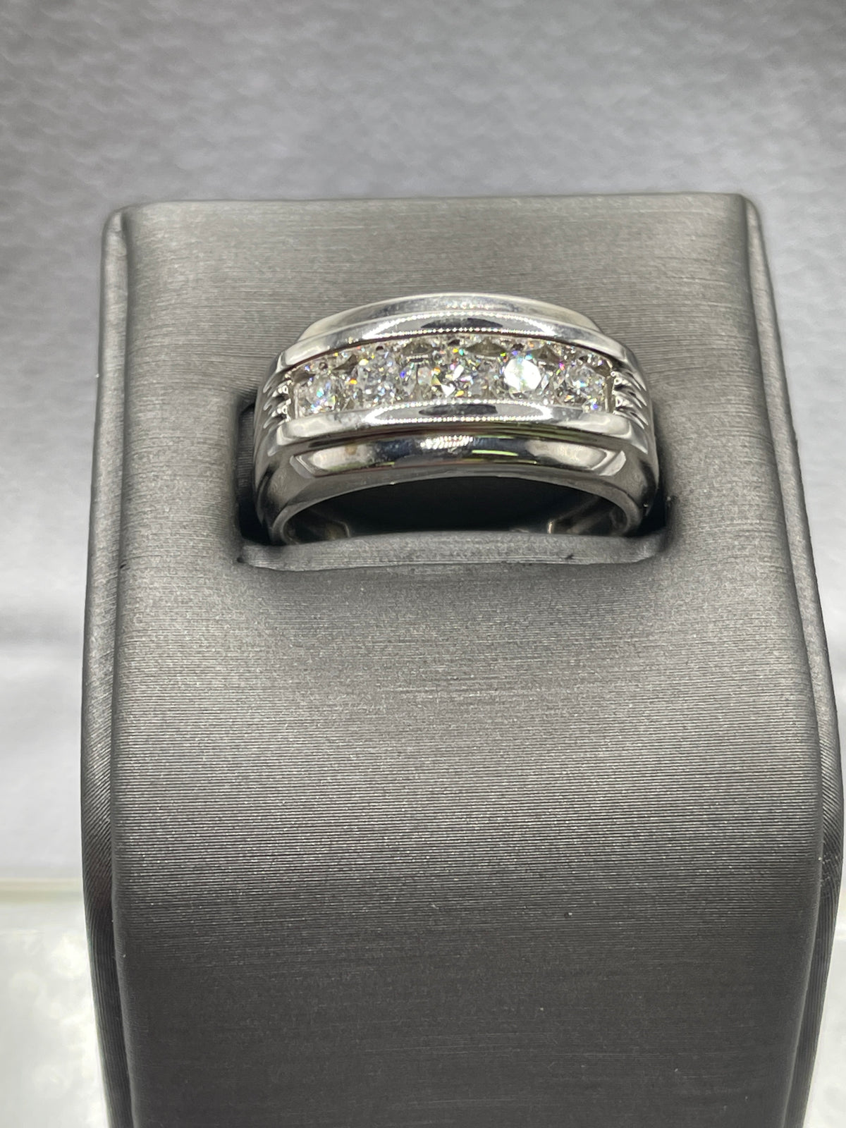 Ladies or Gents Heavy 14 Karat White Gold Diamond Ring