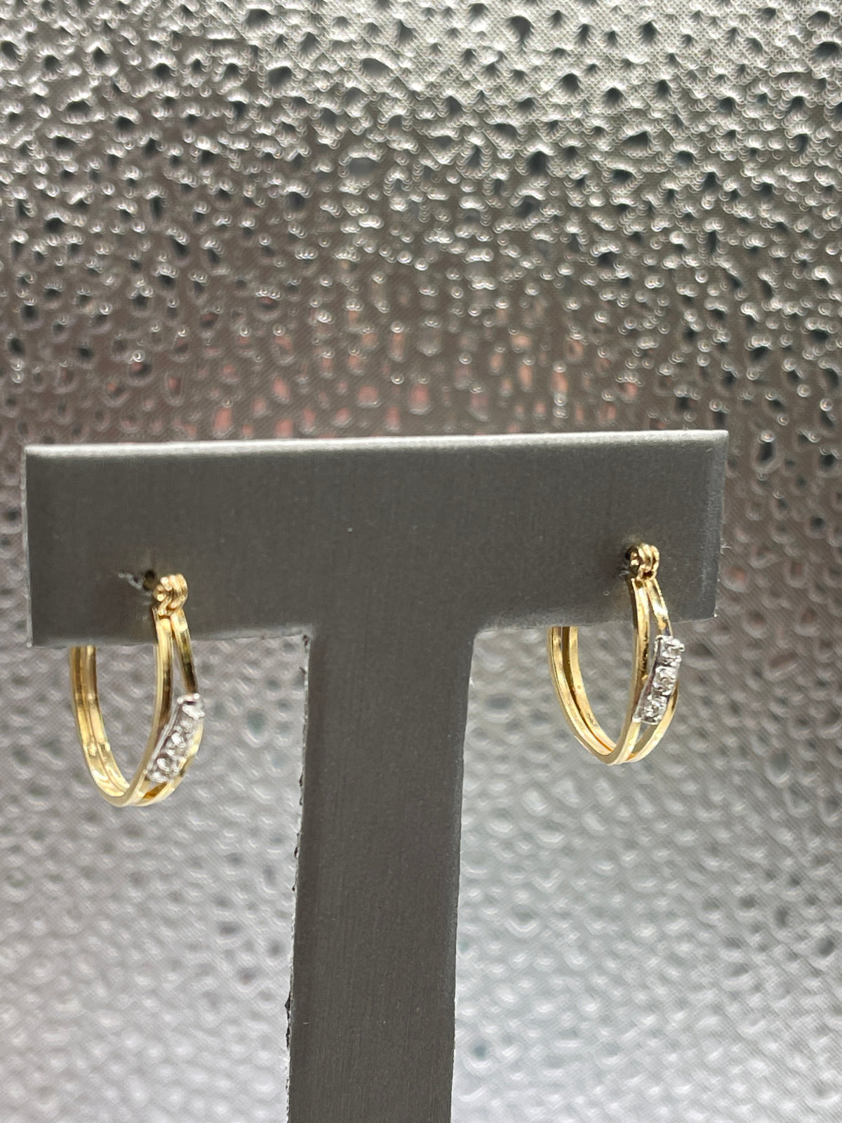 Ladies 14 Karat Yellow Gold and Diamond Hoop Earrings