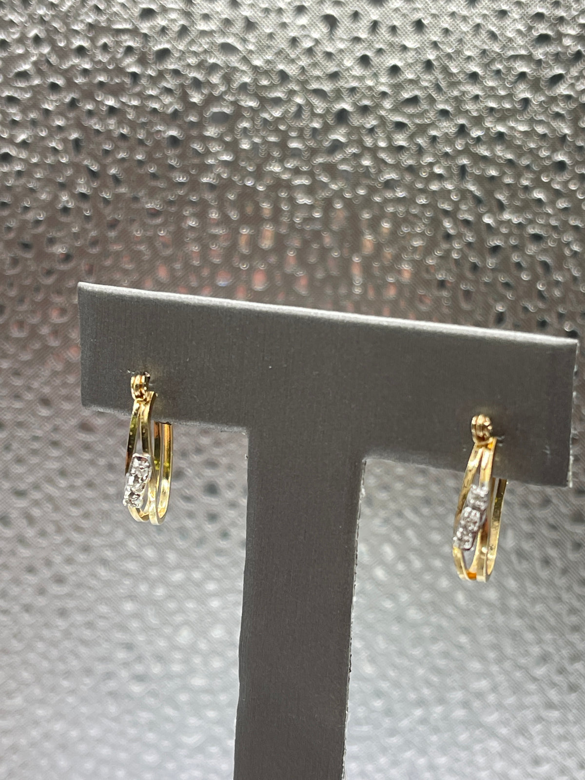 Ladies 14 Karat Yellow Gold and Diamond Hoop Earrings