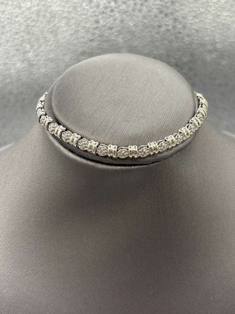 10 Karat White Gold Ladies Diamond Tennis Style Link Bracelet