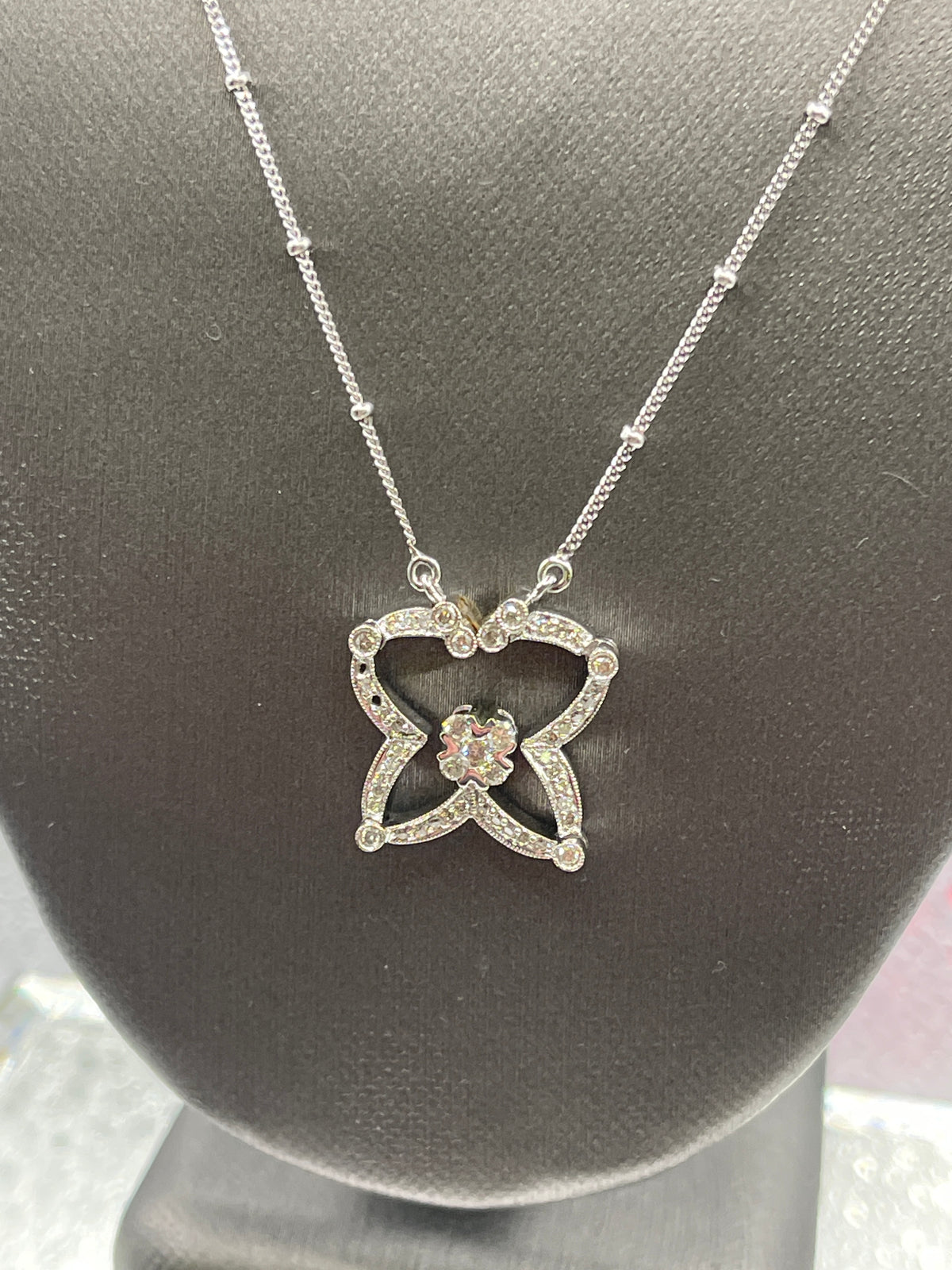 Ladies 14 Karat White Gold Convertible Diamond Necklace