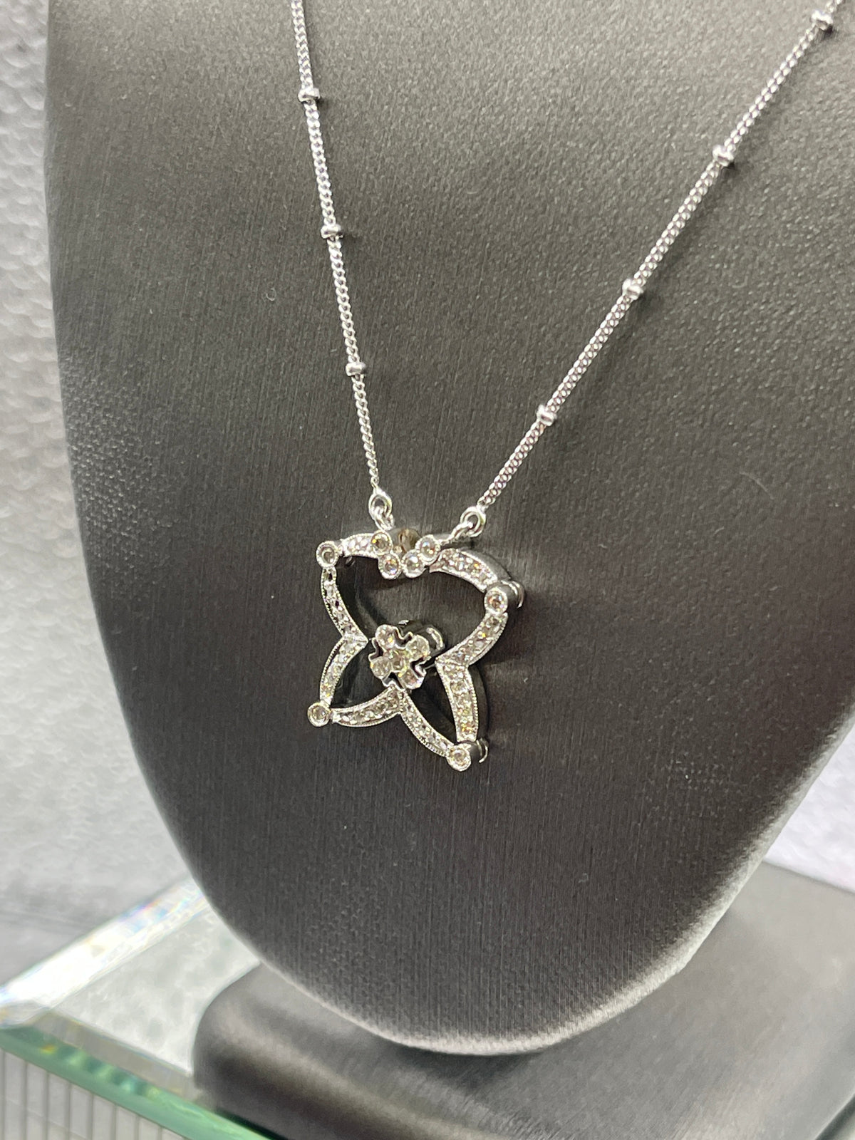 Ladies 14 Karat White Gold Convertible Diamond Necklace