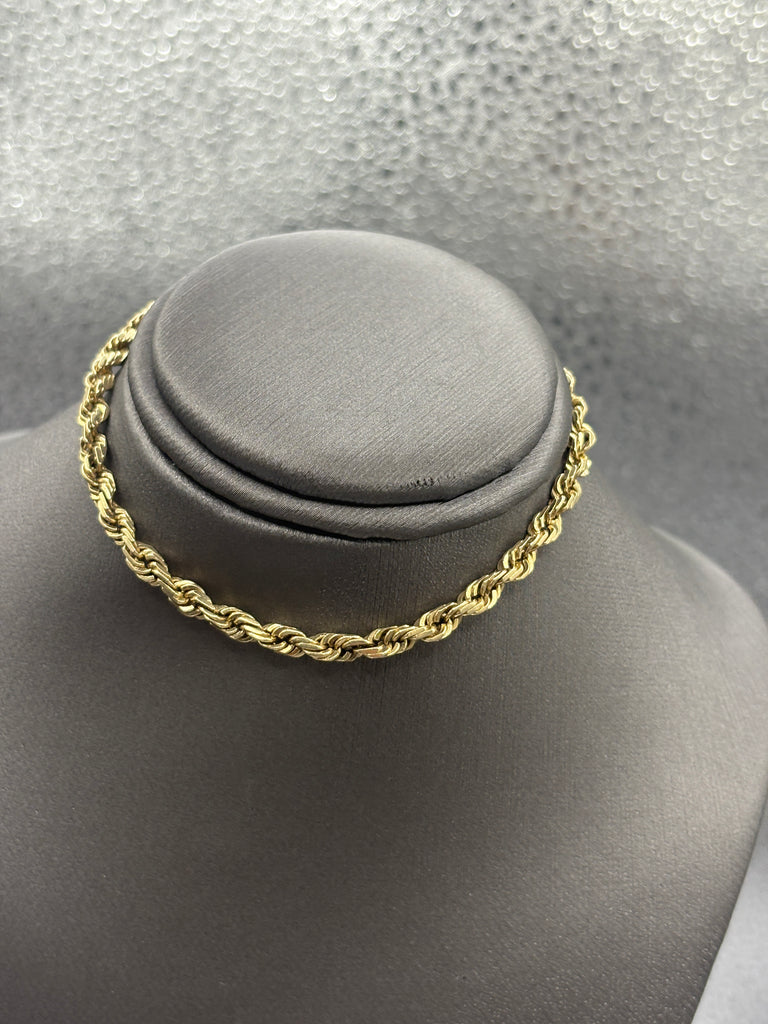 14 Karat Yellow Gold Ladies / Gents Solid Di-Cut Rope Bracelet