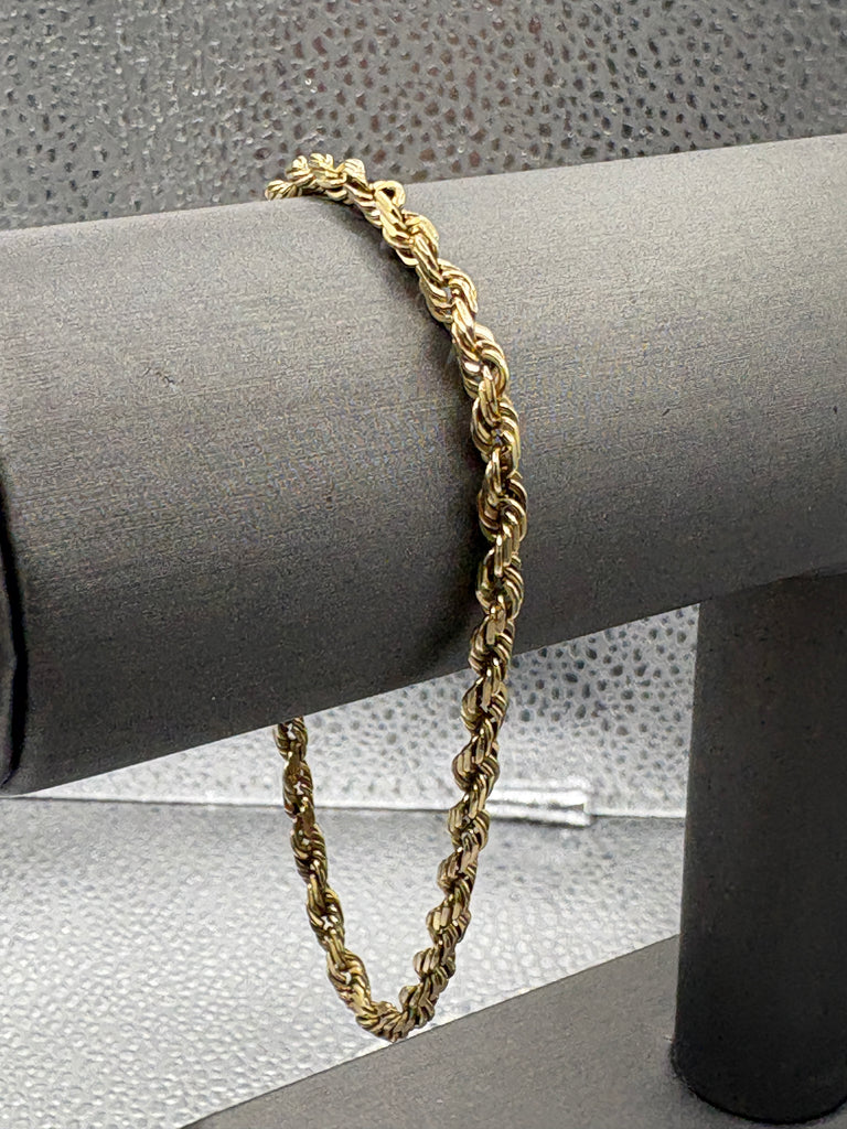 14 Karat Yellow Gold Ladies / Gents Solid Di-Cut Rope Bracelet