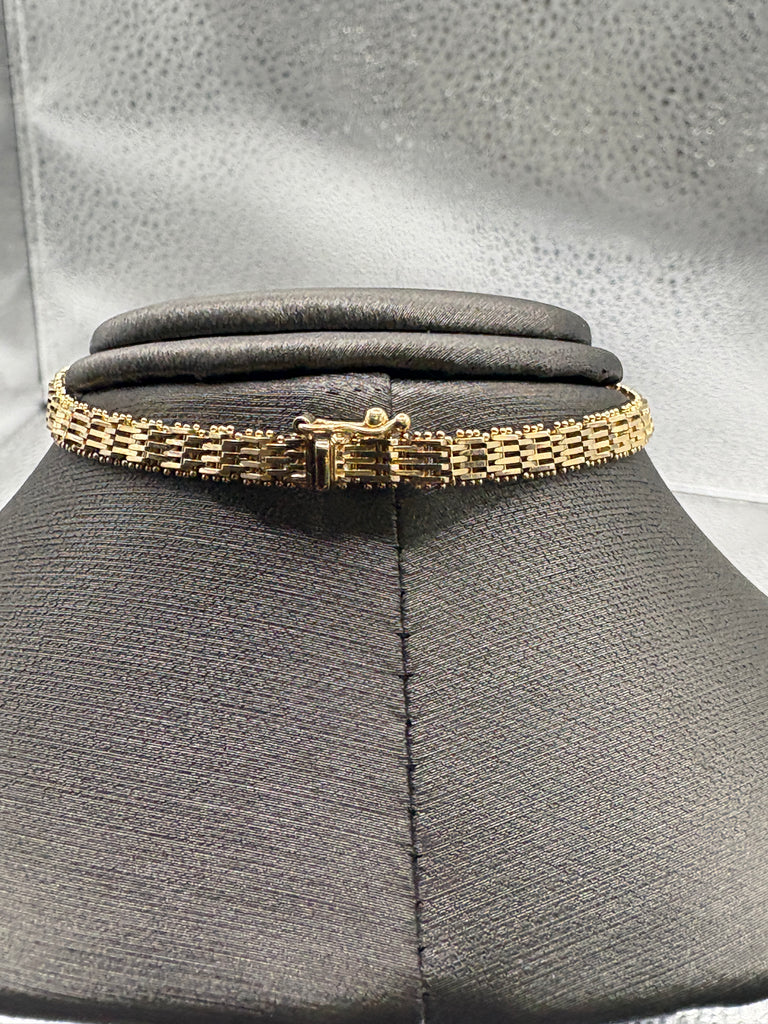 14 Karat Yellow Gold Ladies Italian Mesh Link Bracelet