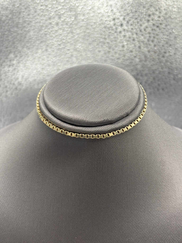 14 Karat Yellow Gold Ladies Box Chain Link Bracelet
