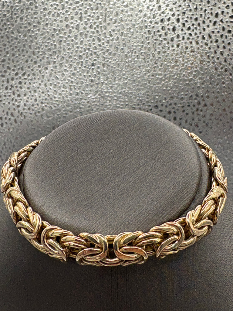 14 Karat Yellow Gold Ladies Byzantine Link Bracelet