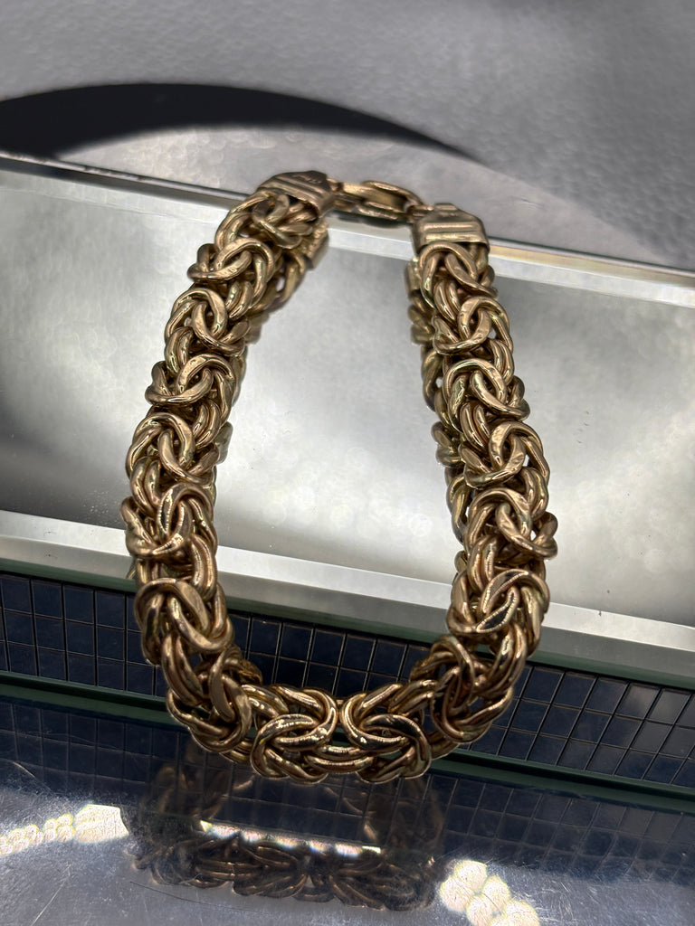 14 Karat Yellow Gold Ladies Byzantine Link Bracelet