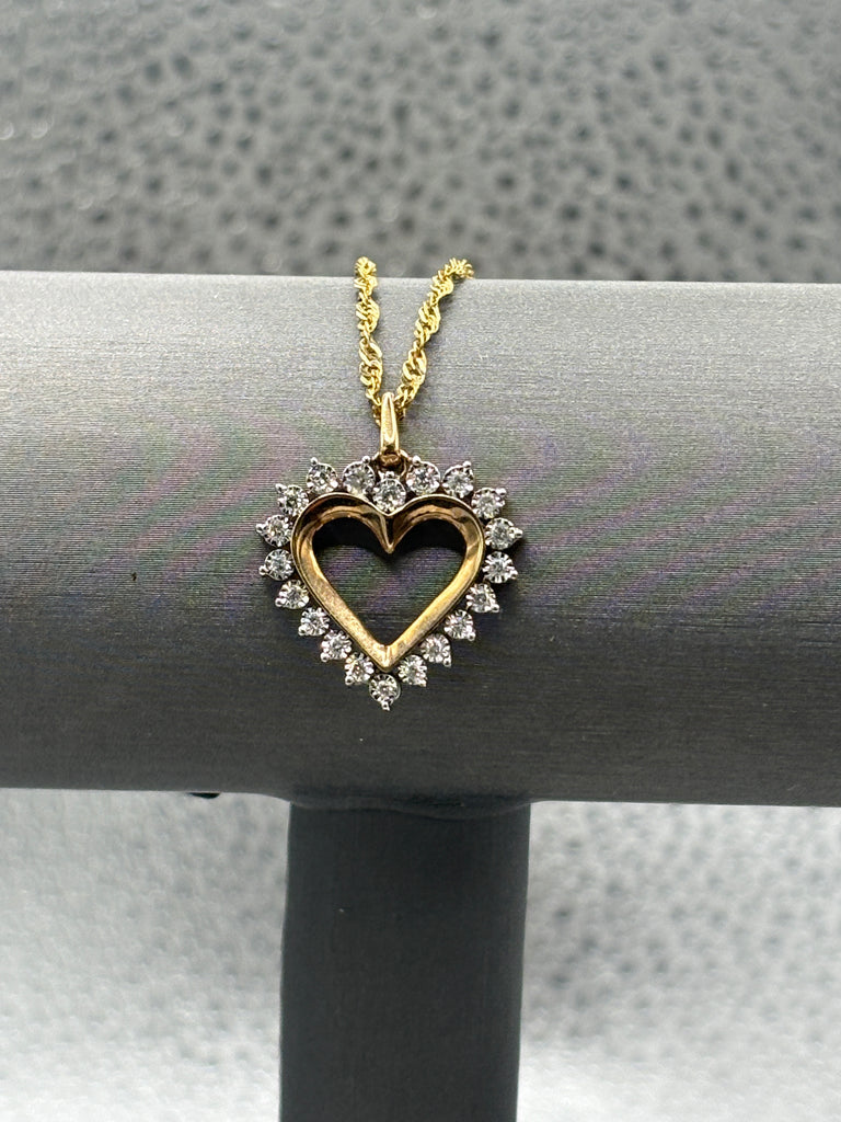 10 Karat Yellow Gold Ladies Diamond Heart Pendant