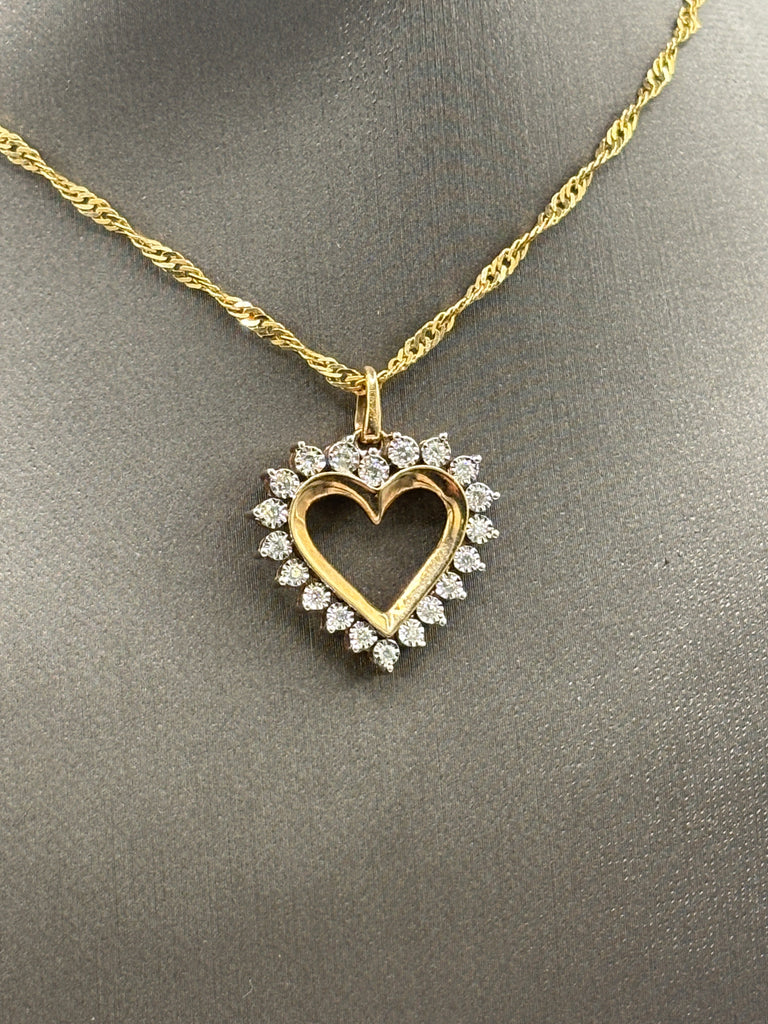 10 Karat Yellow Gold Ladies Diamond Heart Pendant