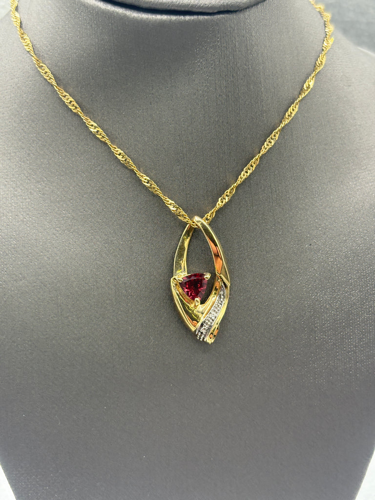 10 Karat Yellow Gold Triangle Shape Garnet & Diamond Pendant