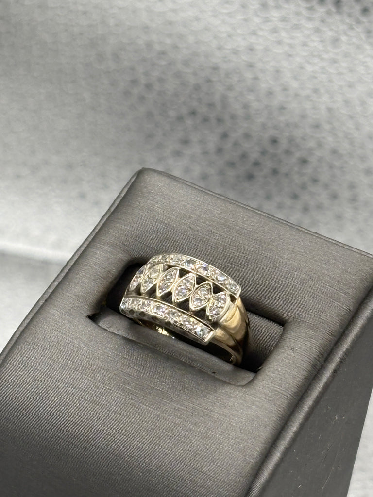 Antique Platinum Ladies Diamond Filagree Swirl Ring