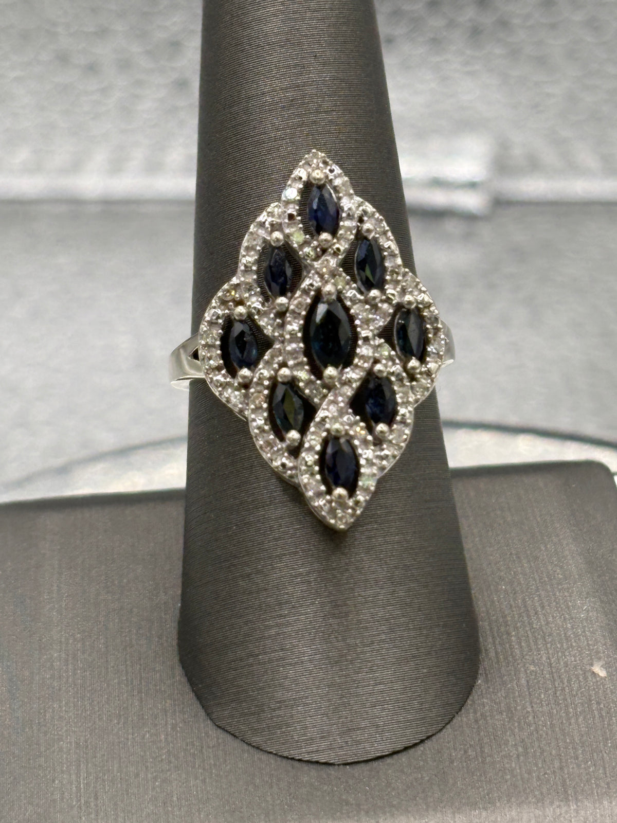 14 Karat White Gold Ladies 1.00ct Sapphire & Diamond