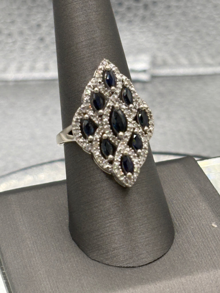 14 Karat White Gold Ladies 1.00ct Sapphire & Diamond
