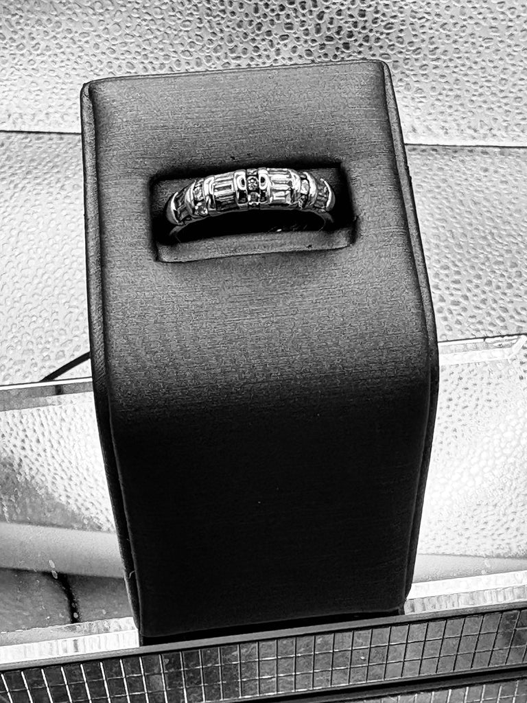 14 Karat White Gold Ladies/Gents Diamond Wedding Band