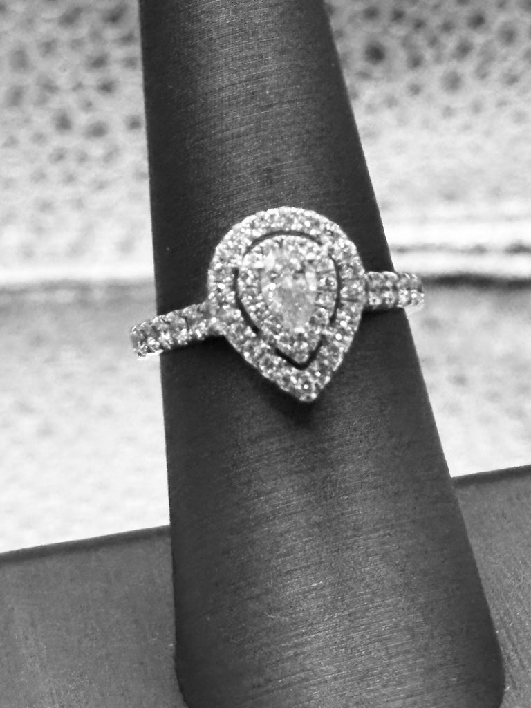 14 Karat White Gold Pear Shaped Diamond Engagement Ring