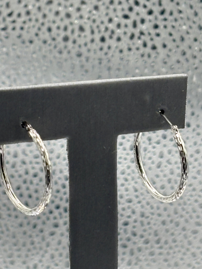 14 Karat Ladies White Gold Twisted Hoop Earrings