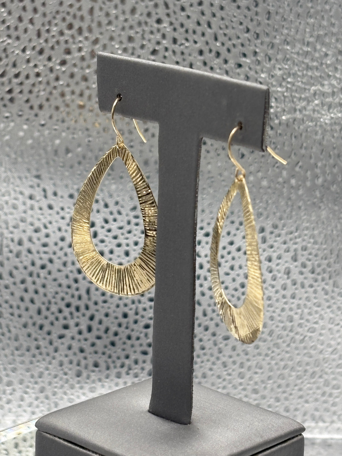 14 Karat Yellow Gold Textured Teardrop Dangle Earrings