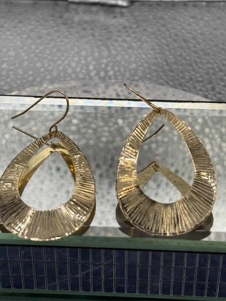 14 Karat Yellow Gold Textured Teardrop Dangle Earrings