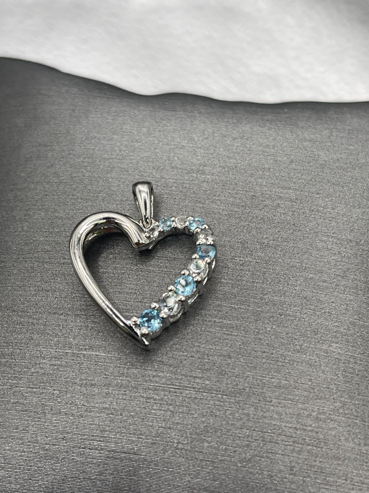 Ladies 10 Karat White Gold Diamond and Aquamarine Heart Pendant