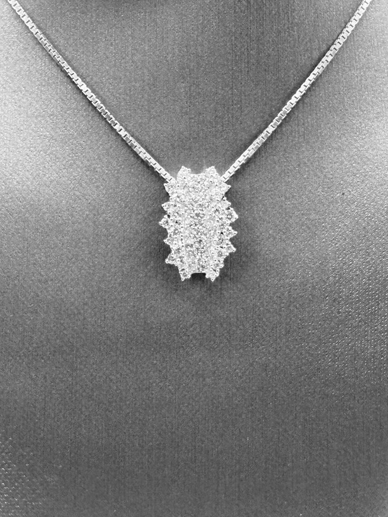 14 Karat White Gold Diamond Cluster Necklace