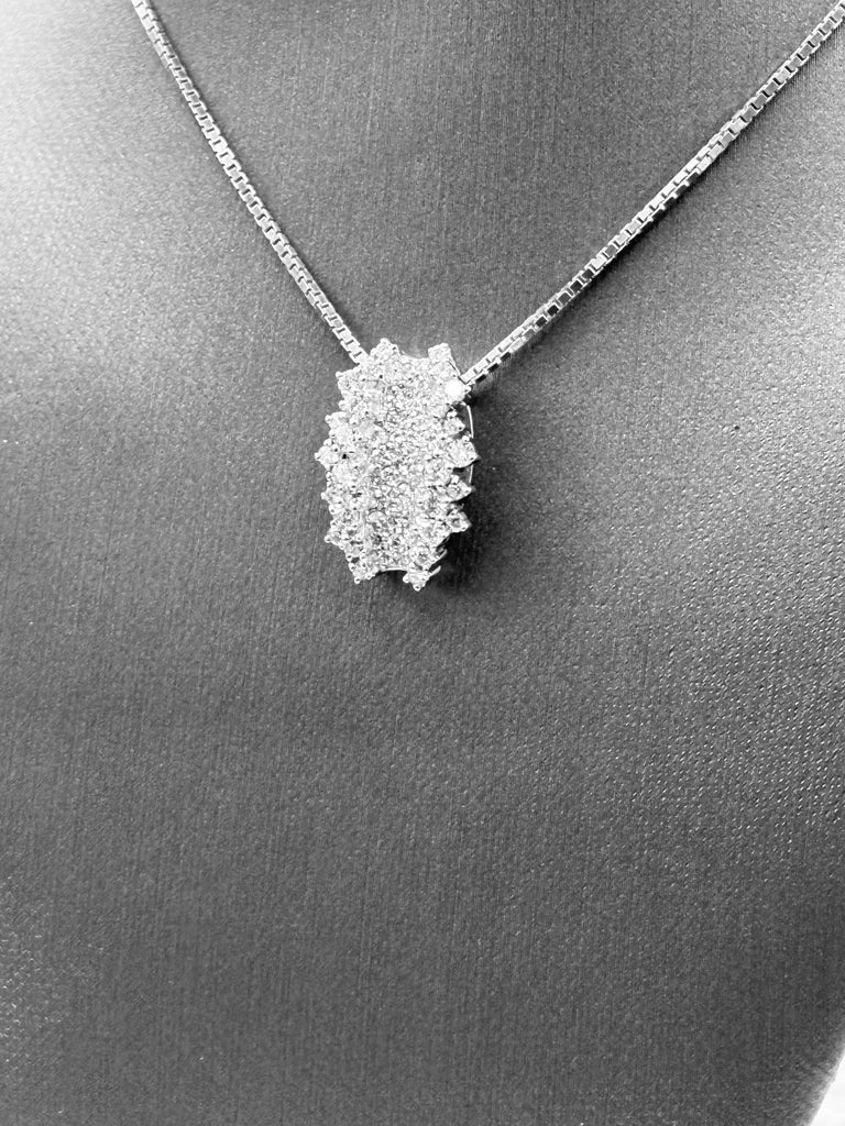 14 Karat White Gold Diamond Cluster Necklace