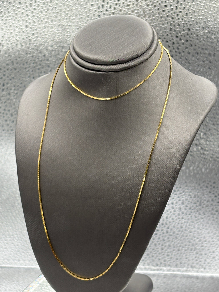 14 Karat Yellow Gold Ladies Woven C-Link Chain
