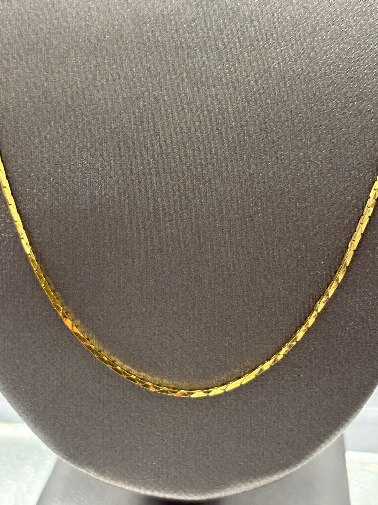 14 Karat Yellow Gold Ladies Woven C-Link Chain