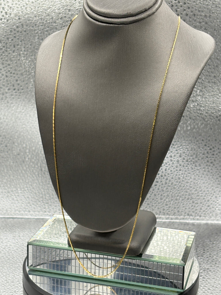 14 Karat Yellow Gold Ladies Woven C-Link Chain
