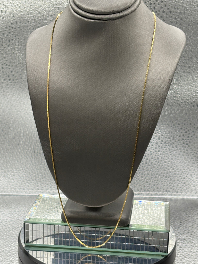 14 Karat Yellow Gold Ladies Woven C-Link Chain