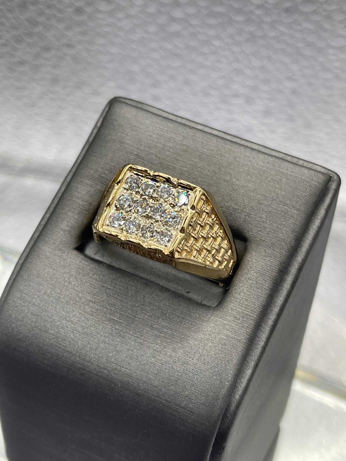 Gents 14 Karat Solid Yellow Gold Diamond Ring