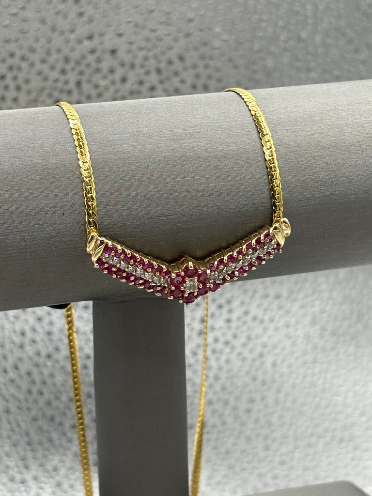 14 Karat Yellow Gold Ladies Floral Ruby & Diamond Necklace