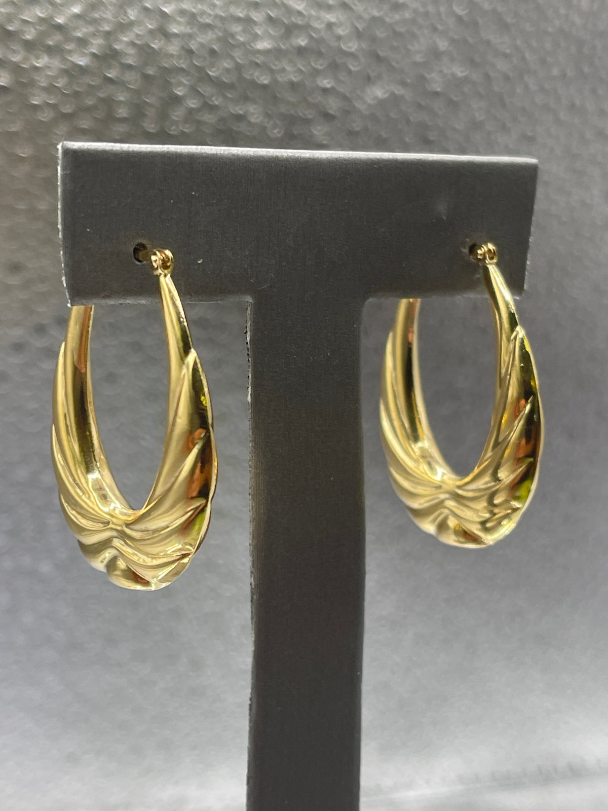 Ladies Imported 14 Karat Solid Yellow Gold Fancy Hoop Earrings