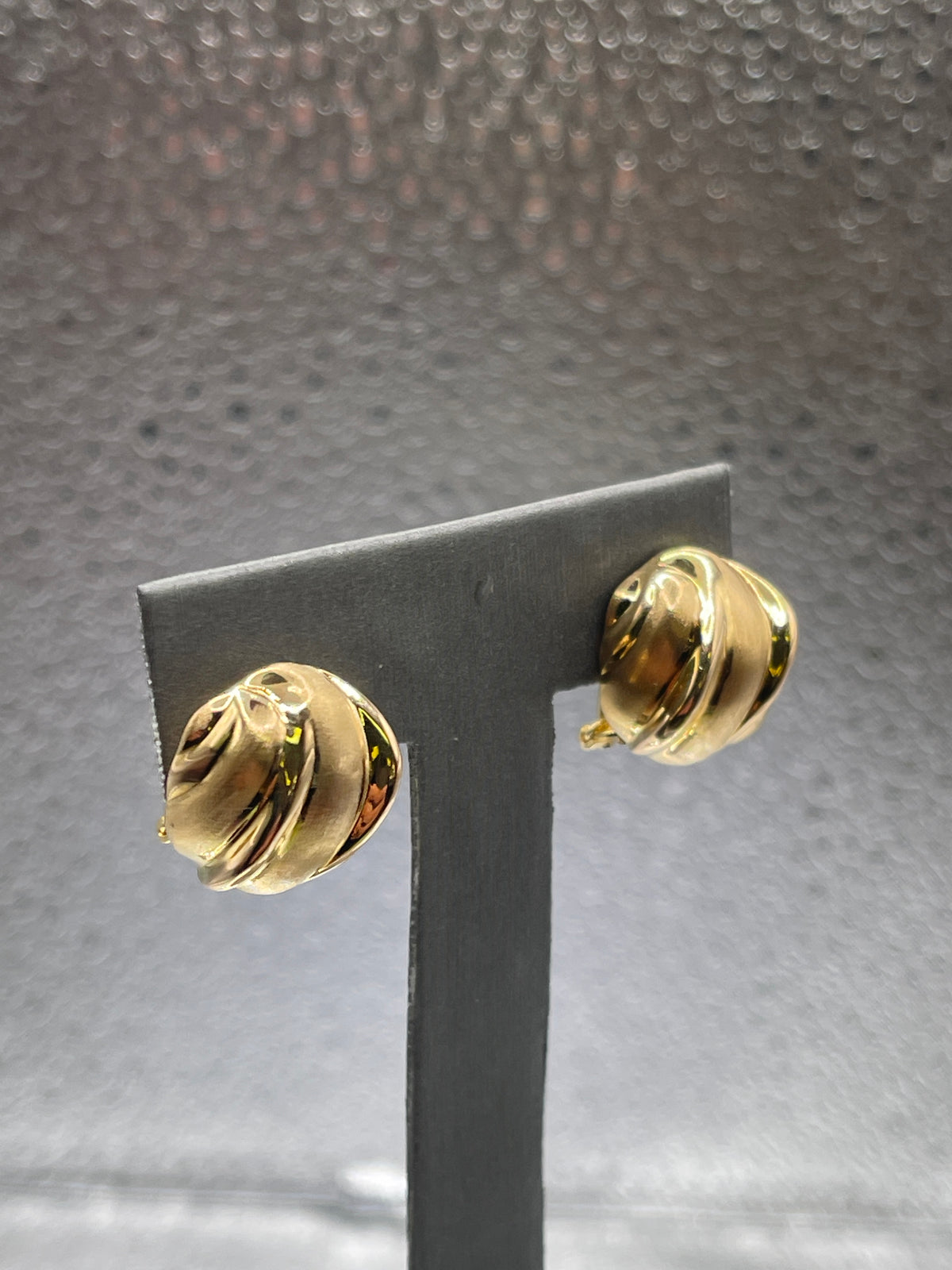 Ladies Imported 14 Karat Solid Yellow Gold Ball Post Earrings