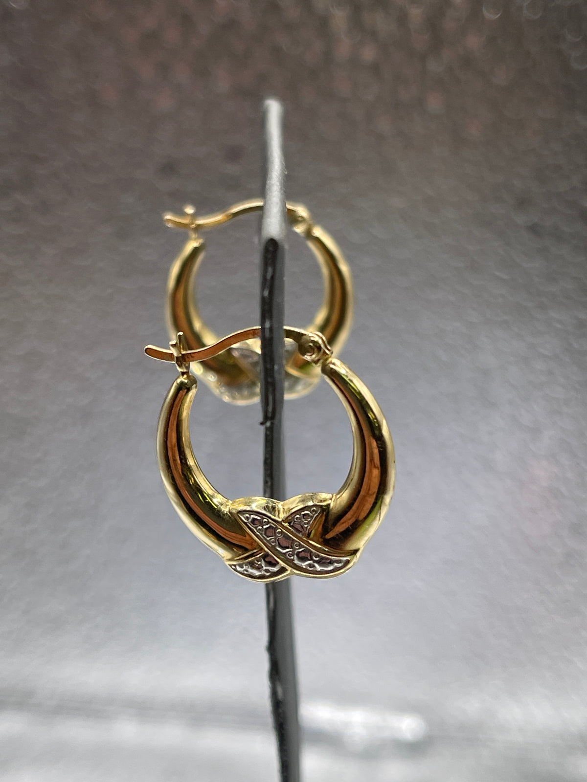 Ladies 14 Karat Solid Gold Two-Tone Hoop Earrings