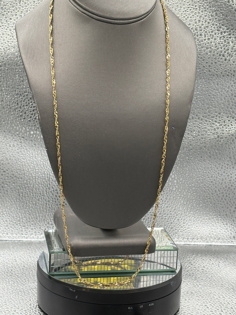 14 Karat Yellow Gold Ladies Twisted Sparkle Chain