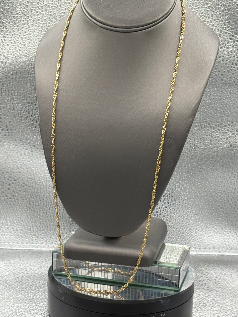 14 Karat Yellow Gold Ladies Twisted Sparkle Chain