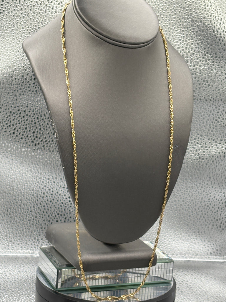 14 Karat Yellow Gold Ladies Twisted Sparkle Chain