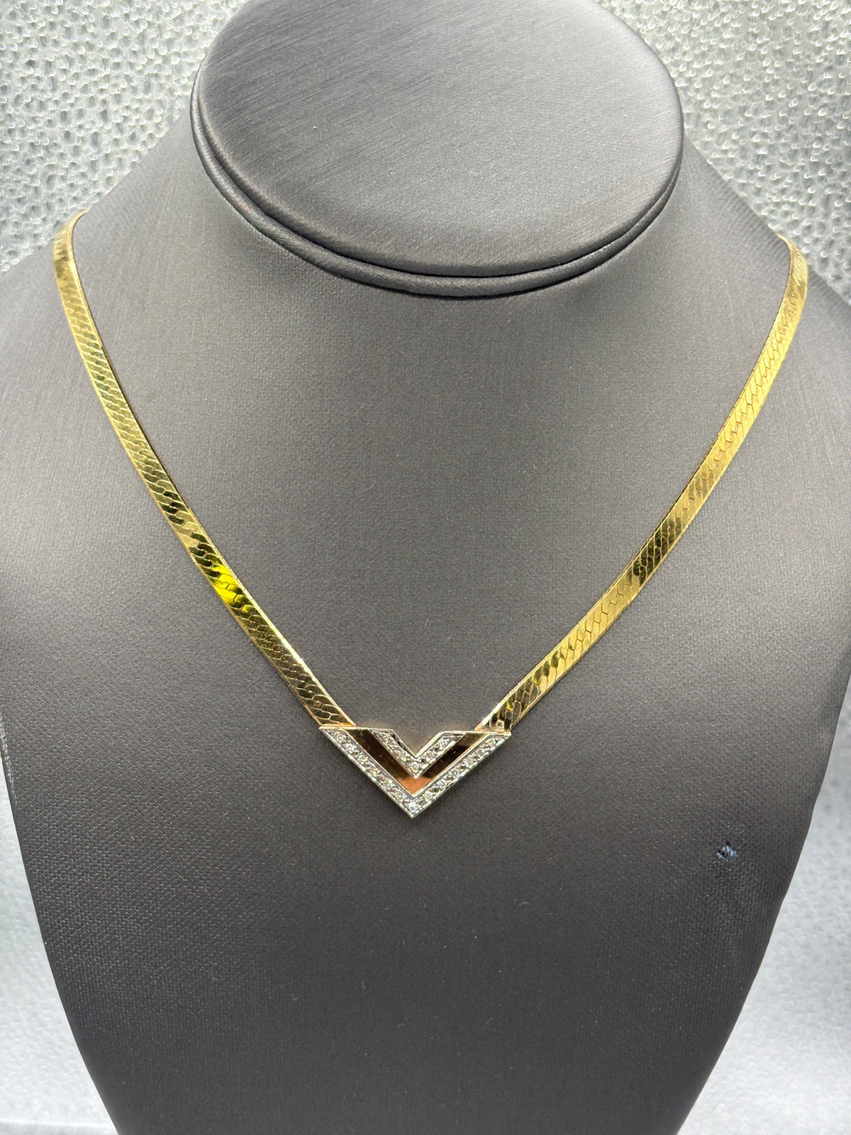 14 Karat Y/G Vintage Ladies Herringbone Diamond Necklace