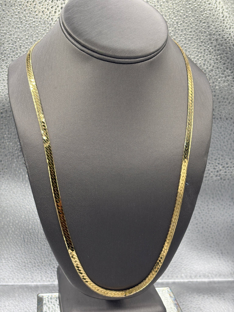 14 Karat Yellow Gold Vintage Beveled Herringbone Chain