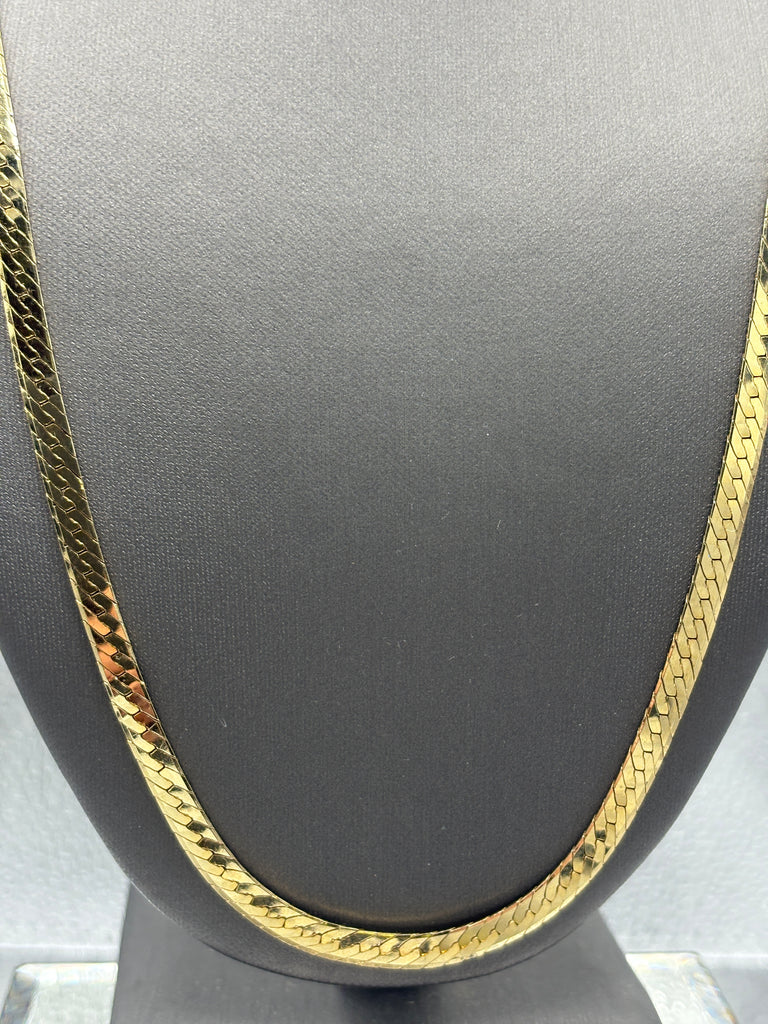 14 Karat Yellow Gold Vintage Beveled Herringbone Chain
