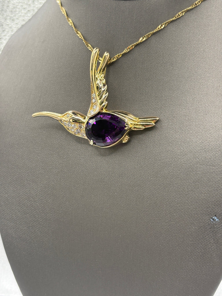 14 Karat Y/G Teardrop Amethyst & Diamond Hummingbird Pin