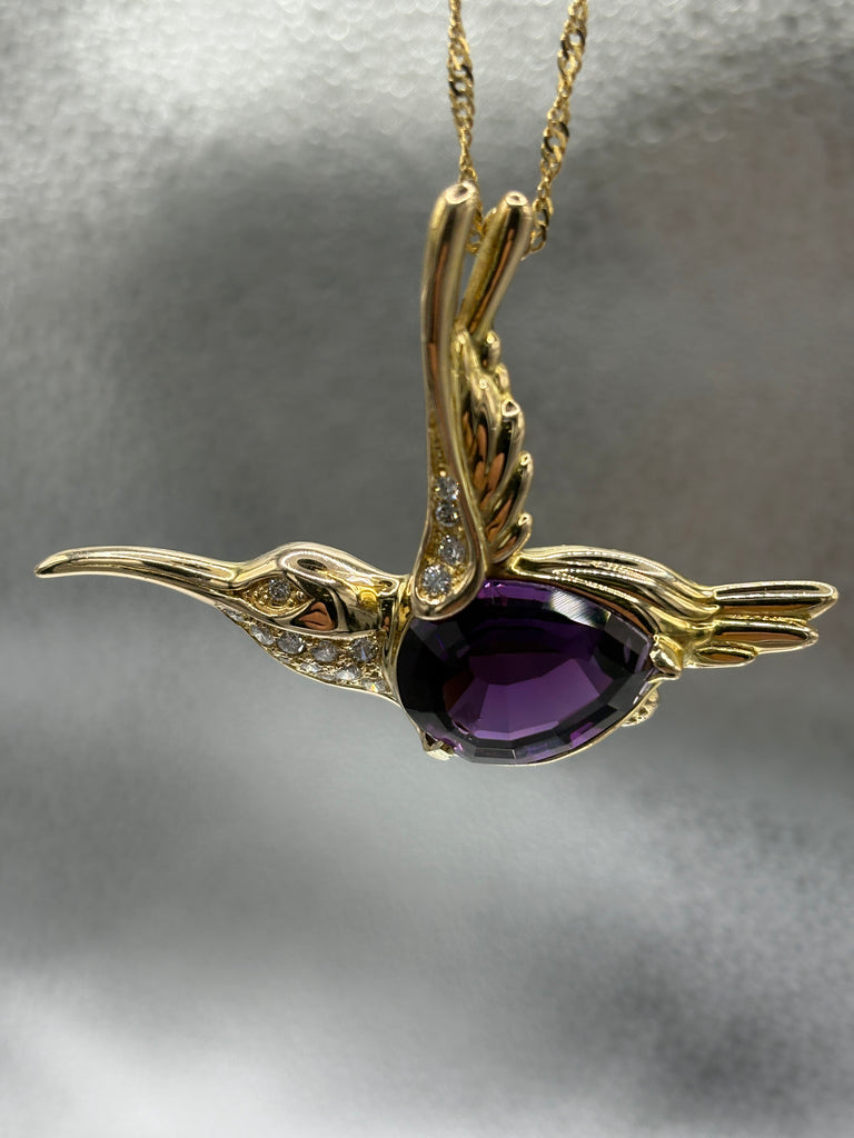 14 Karat Y/G Teardrop Amethyst & Diamond Hummingbird Pin