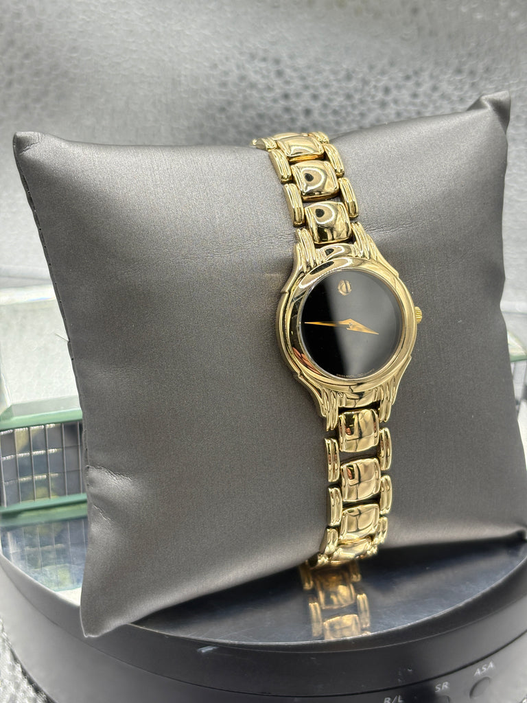 14 Karat Yellow Gold Ladies Movado Classic Museum Watch