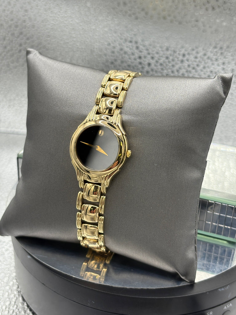 14 Karat Yellow Gold Ladies Movado Classic Museum Watch