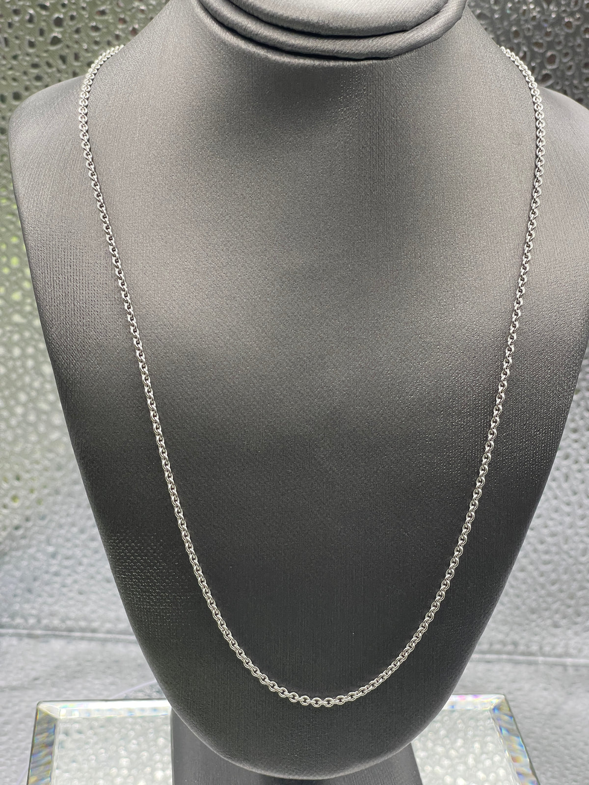 Ladies / Gents Classic 18 Karat White Gold Rolo Link Chain