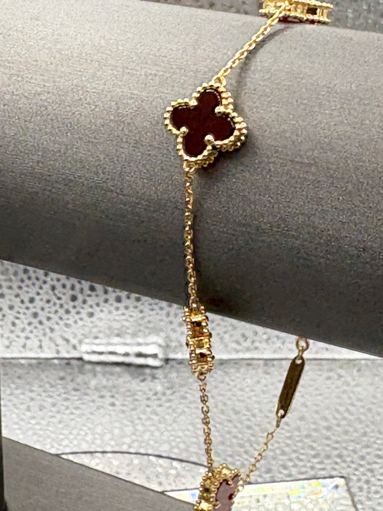 Van Cleef & Arpels Vintage 18 KT Y/G Alhambra Carnelian Bracelet