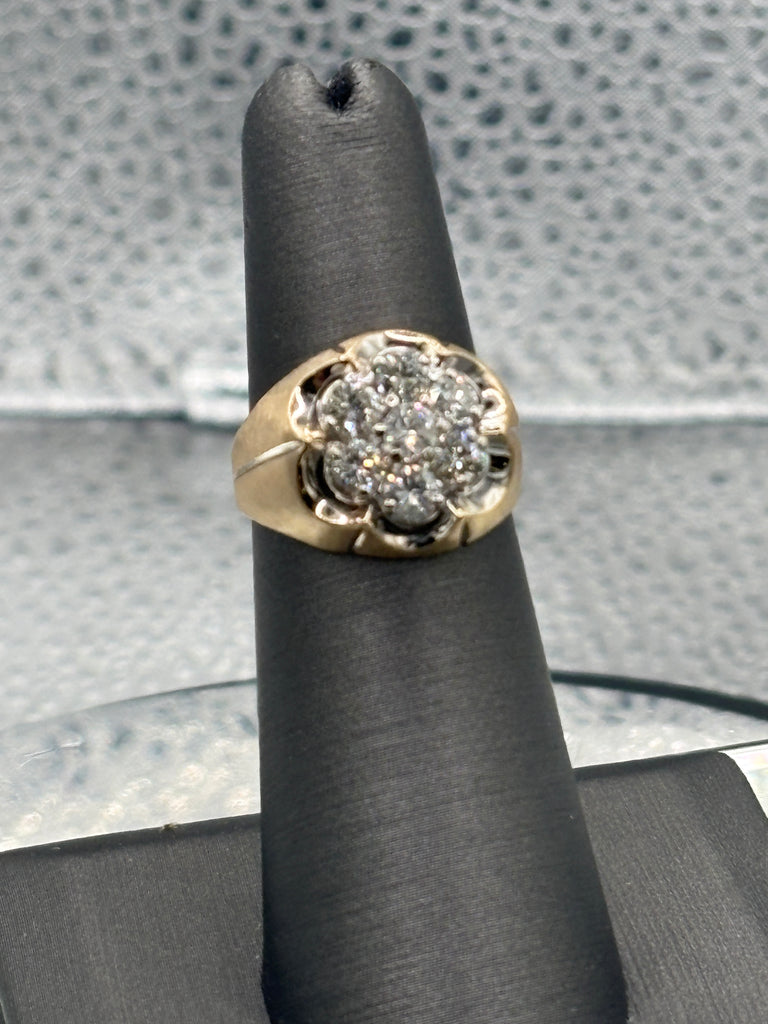 14 Karat Yellow Gold Ladies/Gents Diamond Cluster Ring
