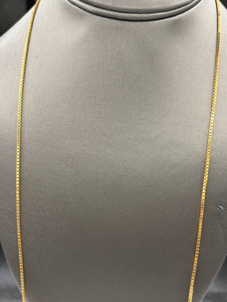 14 Karat Yellow Gold Ladies Box Link Chain