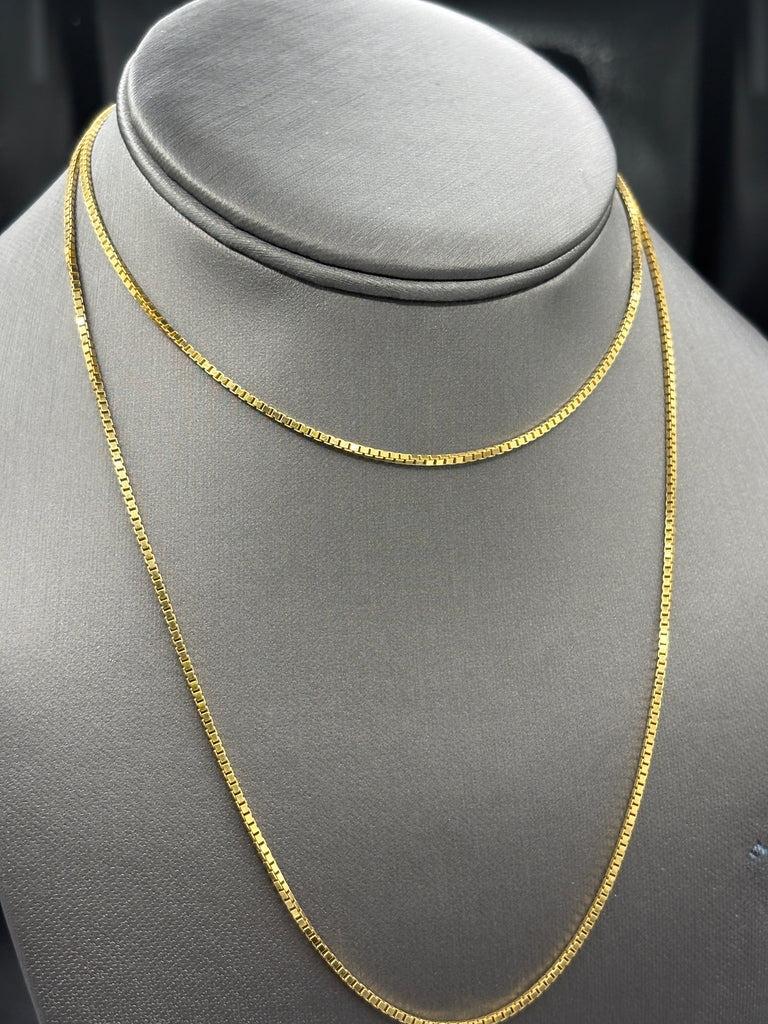 14 Karat Yellow Gold Ladies Box Link Chain